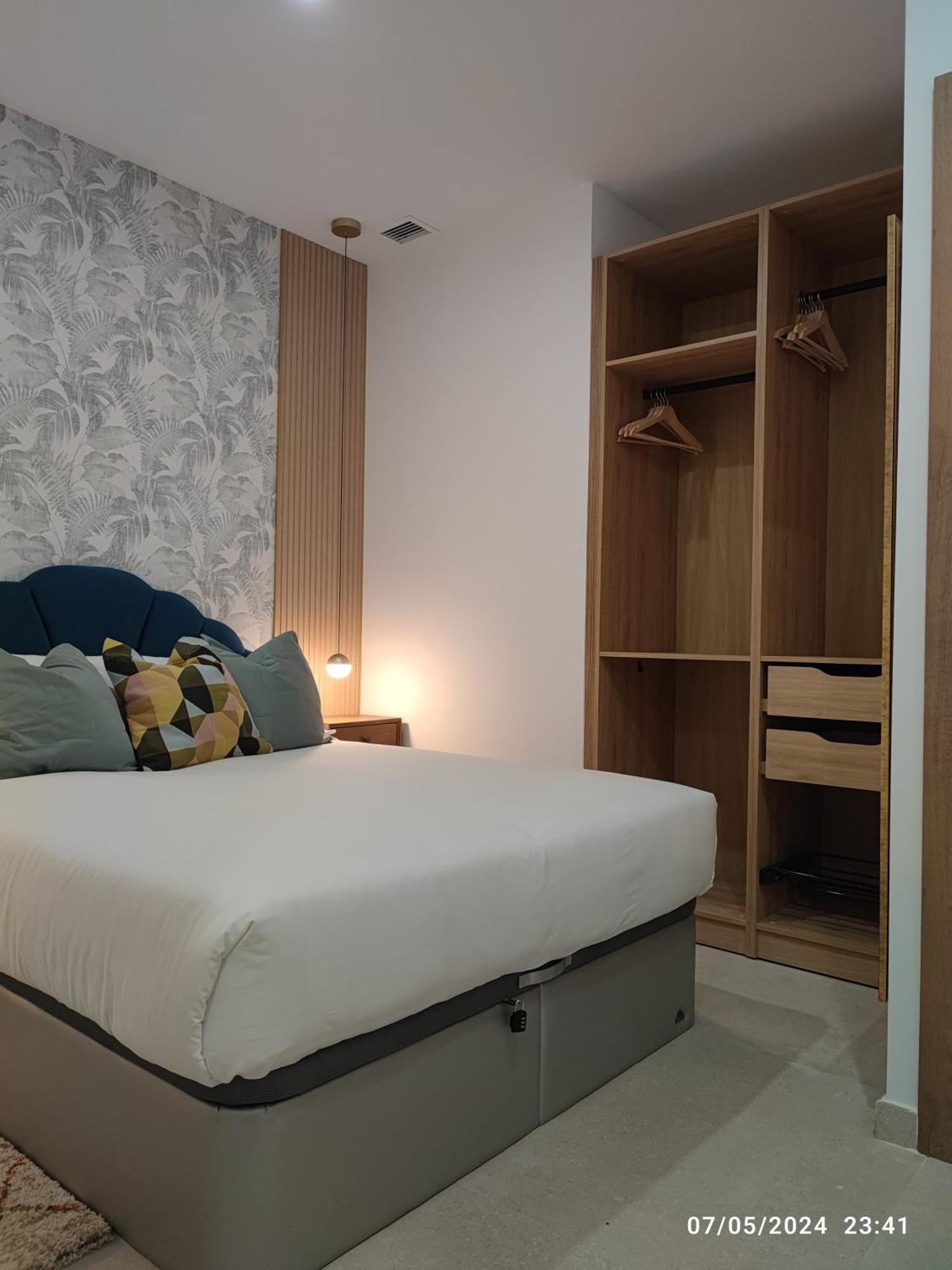 Apartamento Noguera Loft "C" Аликанте Екстериор снимка